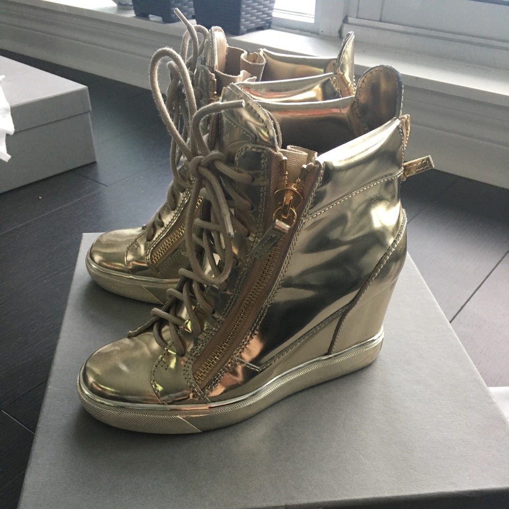 Authentic Giuseppe Zanotti Women's Wedge Sneakers Shoes Gold Size 36